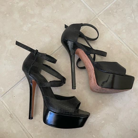 Alice + Olivia Gorgeous Black Python Platform Heels EU 38 - Picture 7 of 7